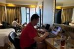 媒体人：中国男篮视频分析组足足17天没有迈出过酒店大门